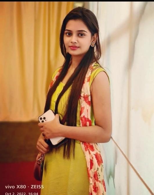 Surat Escorts in Sector 18