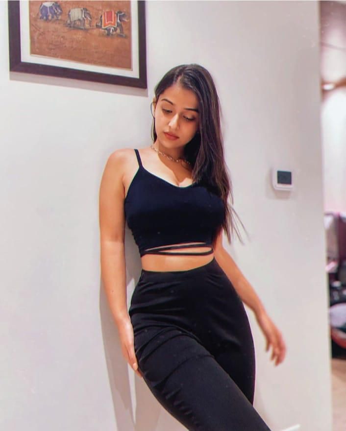 Surat Escorts in Sector 62