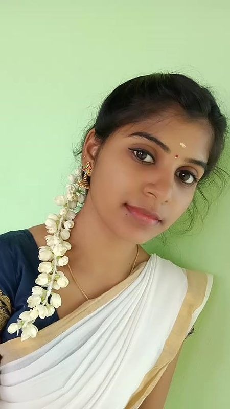 Surat Escorts near Surat Stadium
